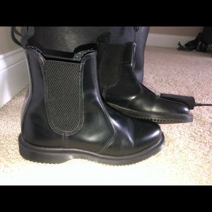 Dr. Marten Chelsea boots